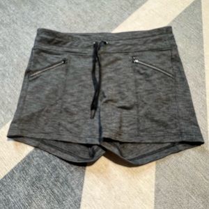 Athleta Metro Short - Size M Grey Heather